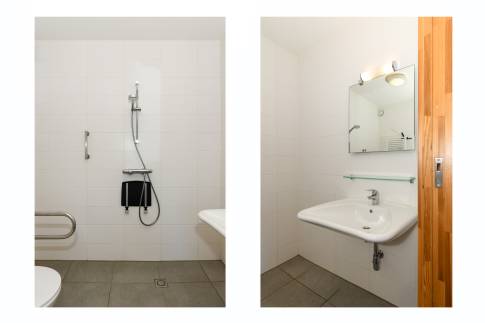 The Badkamer 1 of nr. 024 - type 4CT in Landal De Reeuwijkse Plassen