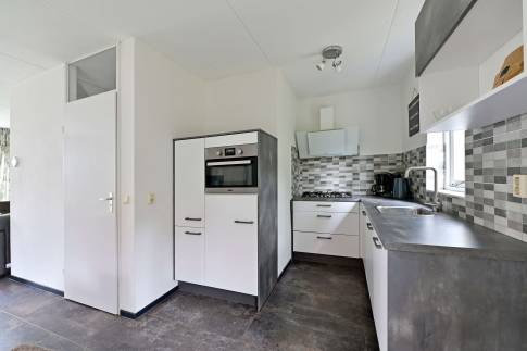 The Keuken of Type Comfort Villa 6 - nr. 20 in Resort Arcen