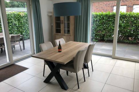 The Eetkamer of Type Wellness Villa 4 - nr. 278 in Resort Arcen