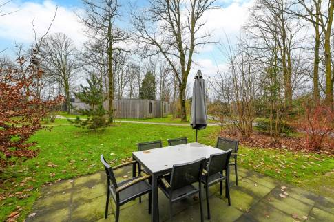 The Terras of Type Lodge 6 - nr. 22 in Roompot Vakantiepark Schaijk