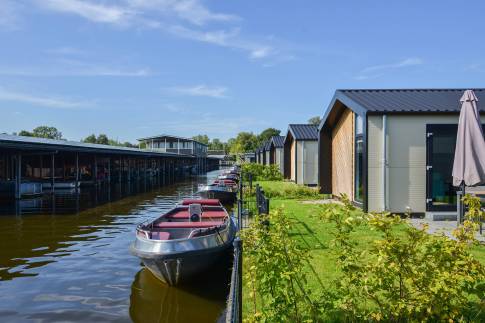 The Buiten of Type Ooievaar - nr. 73 in Vakantiepark Giethoorn