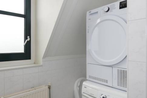 The Badkamer 1 of Type 8CK1 - nr. 114 in Landal Esonstad