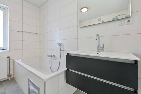 The Badkamer of Type 6L2 - nr. 631 in Landal Esonstad