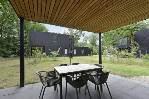 The Terras of Type Forest Villa 6 - nr. 2 in Roompot Vakantiepark Schaijk