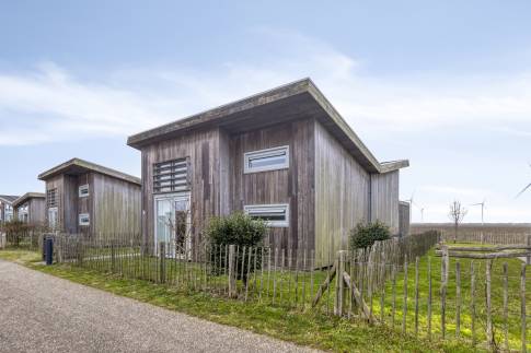 The Buiten of nr. 65 - type Bungalow 6A in Landal Beach Resort en Water Village