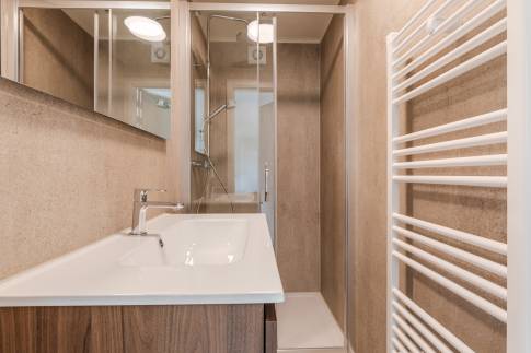 The Badkamer 2 of Type Bellevue Loft Outdoor - 4-6BE2 in Landal Namur Nature