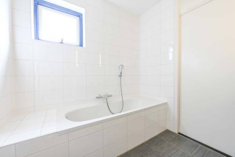 The Badkamer 1 of Type 6C1 - nr. 94 in Landal Beach Resort Ooghduyne