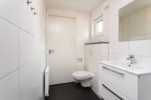 The Badkamer 1 of Type Forest Villa 6 - nr. 11 in Roompot Vakantiepark Schaijk