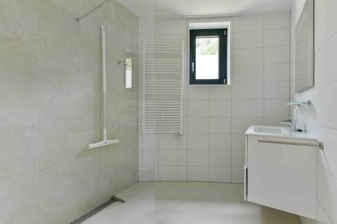 The Badkamer 2 of Type Circle Lodge 10 - nr. 49 in Roompot Gulpen