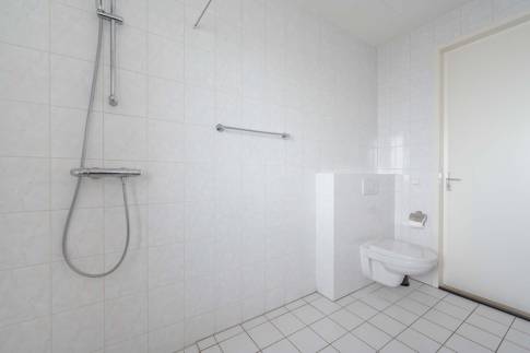 The Badkamer 1 of Type 10F2 - nr. 522 in Landal Esonstad