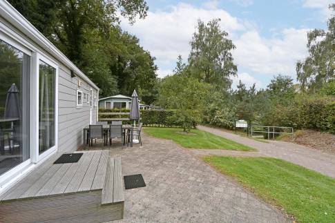 The Terras of Type Buitenverblijf Comfort 5 - nr. 339 in Resort Arcen