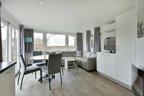 The Woonkamer of Type Buitenverblijf Wellness 4 - nr. 342 in Resort Arcen