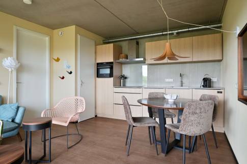 The Eetkamer of Type Hillside Royal 4 - nr. 134 in Landal Gulpen