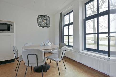 The Eetkamer of Type 6D2 - nr. 213 in Landal Esonstad