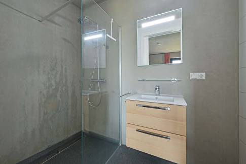 The Badkamer 1 of Type Hillside Royal 4 - nr. 134 in Landal Gulpen