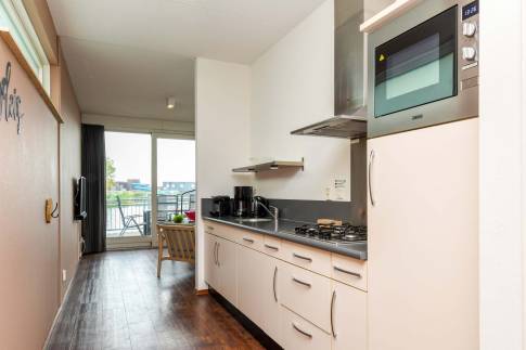 The Keuken of Type 8E3 - nr. 635 in Landal Esonstad