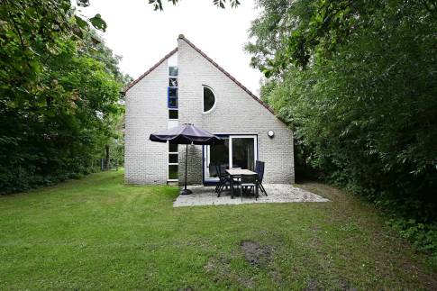 The Tuin of Type 6C2 - nr. 8 in Landal Beach Resort Ooghduyne