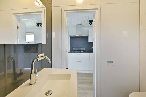 The Badkamer of Type Buitenverblijf Wellness 4 - nr. 325 in Resort Arcen