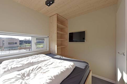 The Slaapkamer of Type 2BE - Golfbreker nr. 16 in Landal Noordzee Résidence De Banjaard