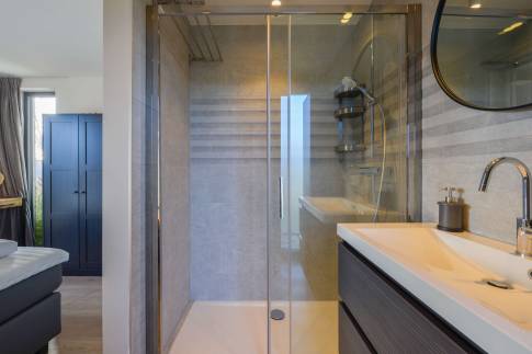 The Badkamer 1 of Type De Zeebries - nr. 8 in Vakantiepark De Zeeuwse Parel