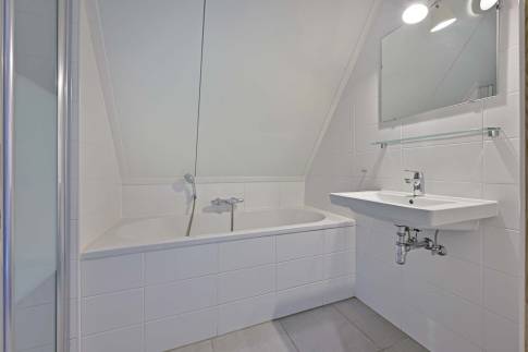 The Badkamer of Type 4C - nr. 33 in Landal De Reeuwijkse Plassen