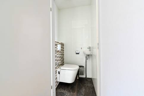 The Toilet of Type Comfort Villa 6 - nr. 20 in Resort Arcen