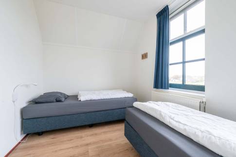 The Slaapkamer 2 of Type 6D2 - nr. 103 in Landal Esonstad