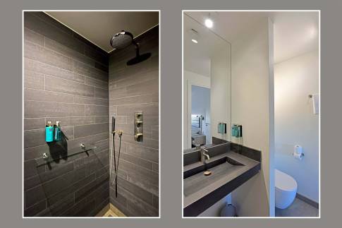 The Badkamer 1 of Type Studio Hotel Waterfront 2p - nr. 2c in Beach Resort Punt West