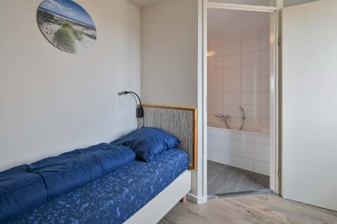 The Slaapkamer 2 of Type 4CA - nr. 329 in Landal Beach Resort Ooghduyne