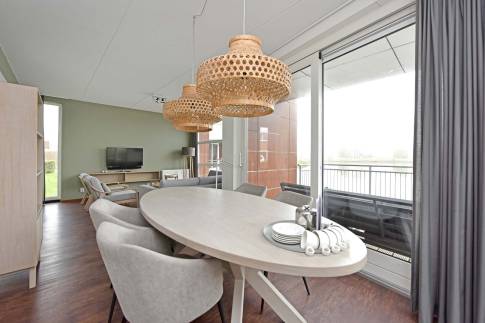 The Eetkamer of Type 4EL - nr. 528 in Landal Esonstad