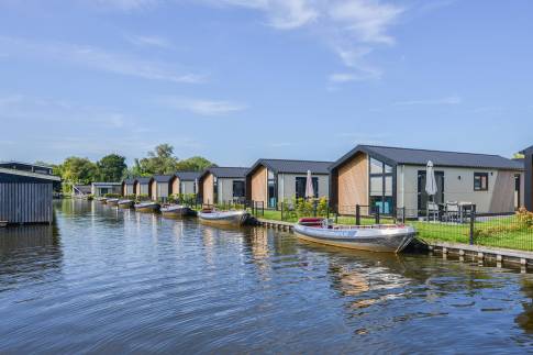 The Buiten of Type Ooievaar - nr. 73 in Vakantiepark Giethoorn