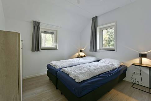 The Slaapkamer 2 of nr. 38 Ponybos - type Het Geheim van Otterlo 8P in EuroParcs De Zanding