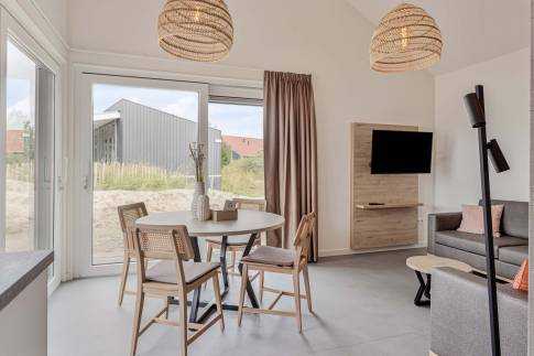 The Woonkamer of Type Strandlodge 4 in Vakantiepark Boomhiemke