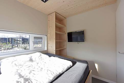 The Slaapkamer of Type 2BE - Golfbreker nr. 17 in Landal Noordzee Résidence De Banjaard