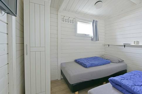 The Slaapkamer 2 of Type Buitenverblijf Wellness 4 - nr. 331 in Resort Arcen