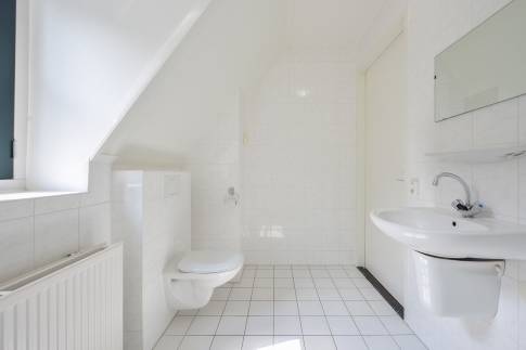 The Badkamer 2 of Type 8E2 - nr. 331 in Landal Esonstad