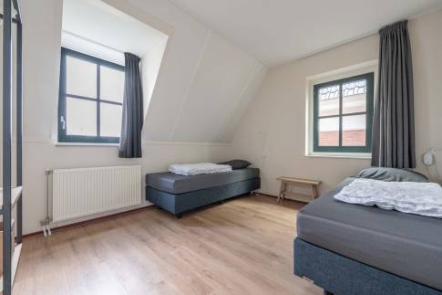 The Slaapkamer 2 of Type 6L1 - nr. 221 in Landal Esonstad