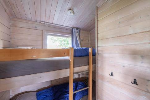 The Slaapkamer 3 of Type Buitenverblijf Comfort 6 - nr. 295 in Resort Arcen