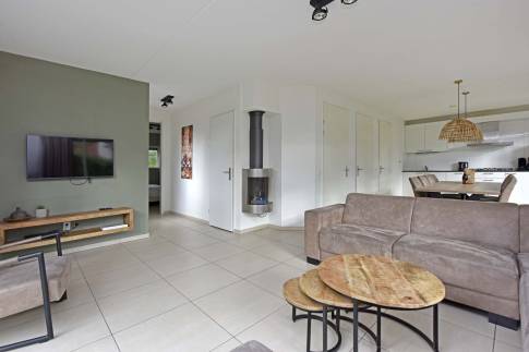 The Woonkamer of Type Wellness Zwembadvilla 8 - nr. 219 in Resort Arcen