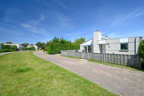 The Buiten of nr. 201 - type 4CD in Landal Beach Resort Ooghduyne