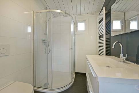 The Badkamer of Type Buitenverblijf Wellness 4 - nr. 325 in Resort Arcen