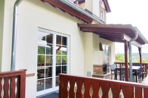 The Terras of nr. 146 - type Astoria Luxe 8 in Eifelpark Kronenburger See