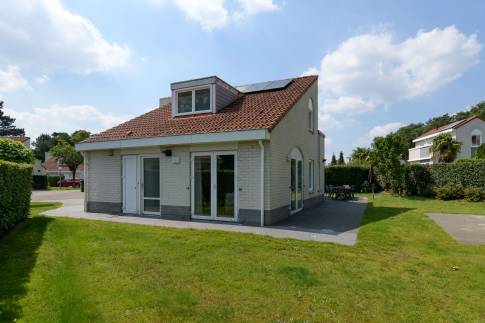 The Buiten of Type Comfort Villa 12 - nr. 185-186 in Resort Arcen
