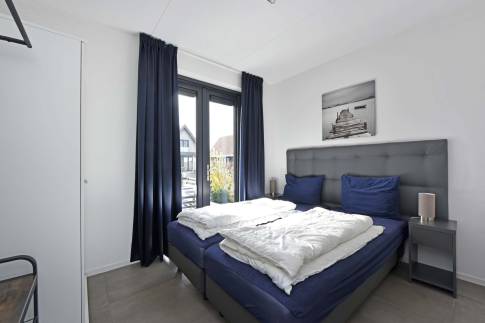 The Slaapkamer 1 of Type Tjalk 8P met boothuis - nr. 60 in Waterstaete Ossenzijl