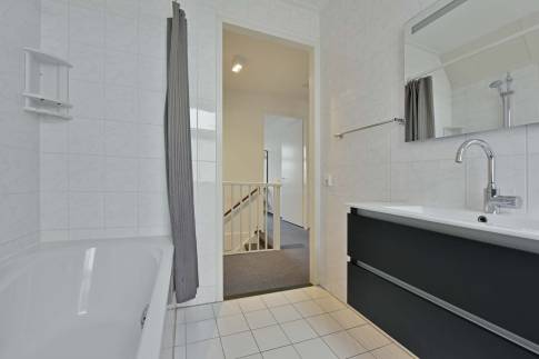 The Badkamer of Type 6D2 - nr. 213 in Landal Esonstad