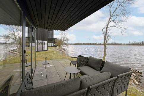 The Terras of Type Sunset 6p - nr. 12 in Lakeside Resort Brielle