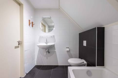 The Badkamer 5 of Type 16L - nr. 335 in Landal Beach Resort Ooghduyne