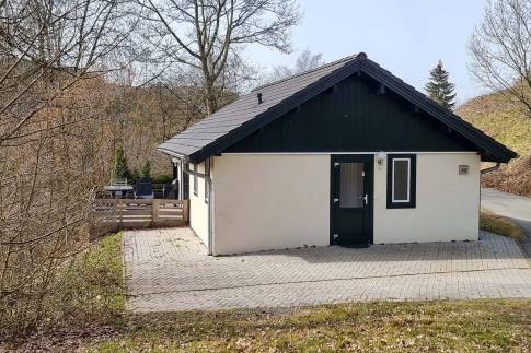 The Buiten of Type Landhaus 6 Luxe - nr. 35 in Eifelpark Kronenburger See