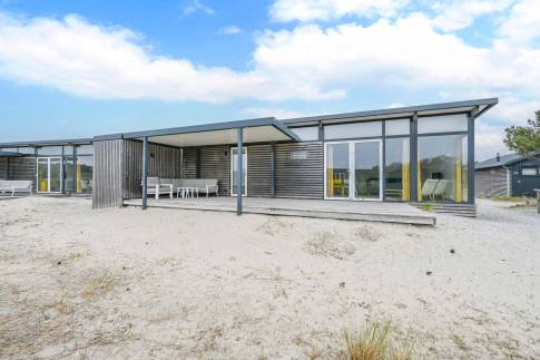 The Buiten of Type Kooikers Comfort - nr. 60 in Landal Ameland
