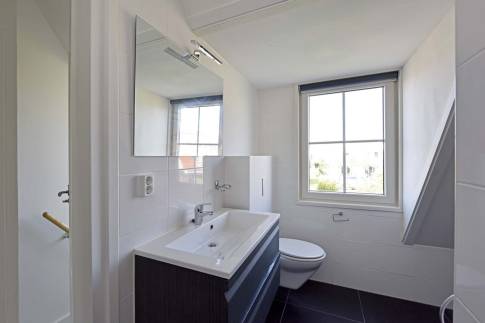 The Badkamer 2 of Type de Rijp - nr. 300 in Resort De Rijp